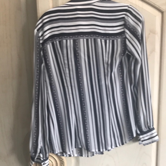 Cache blouse - Picture 3 of 3